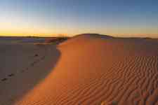 Keller: Sand, desert, dunes